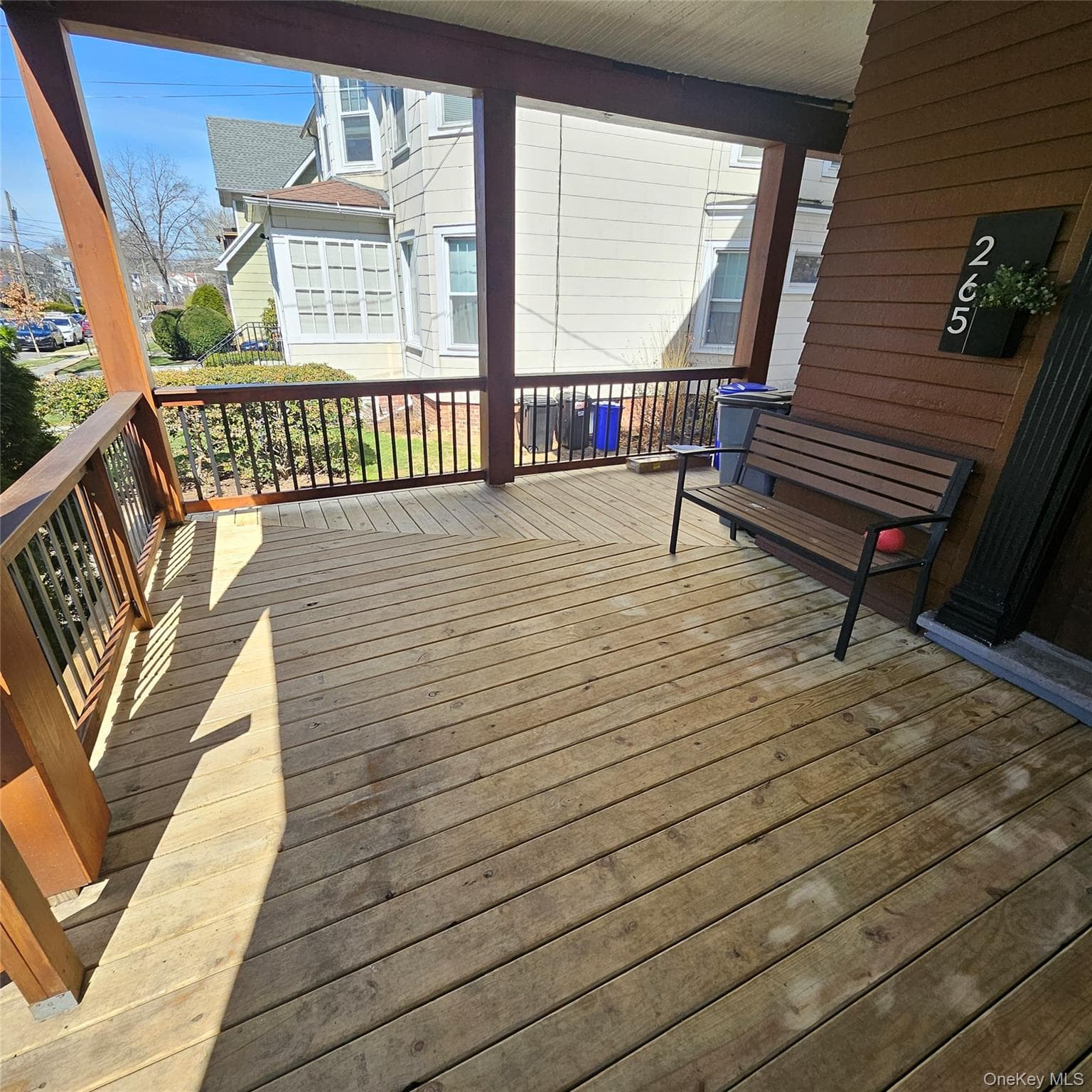 Photo 11