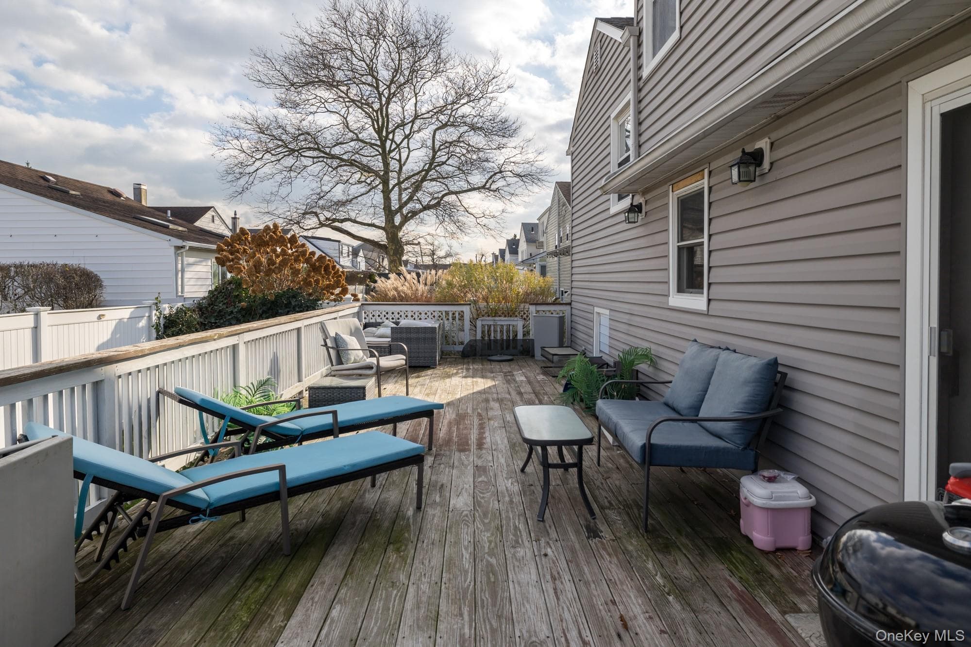 Deck