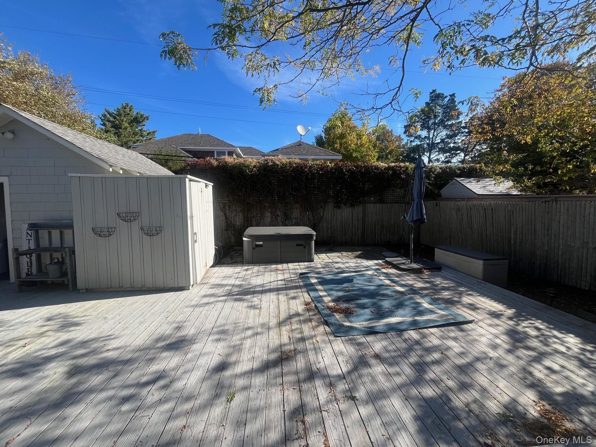 Deck