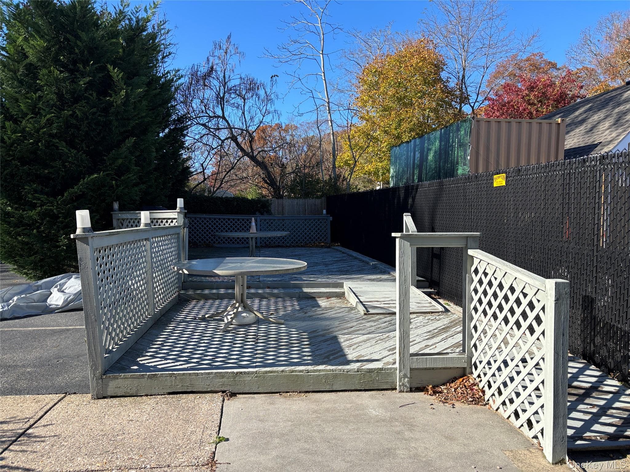 Deck