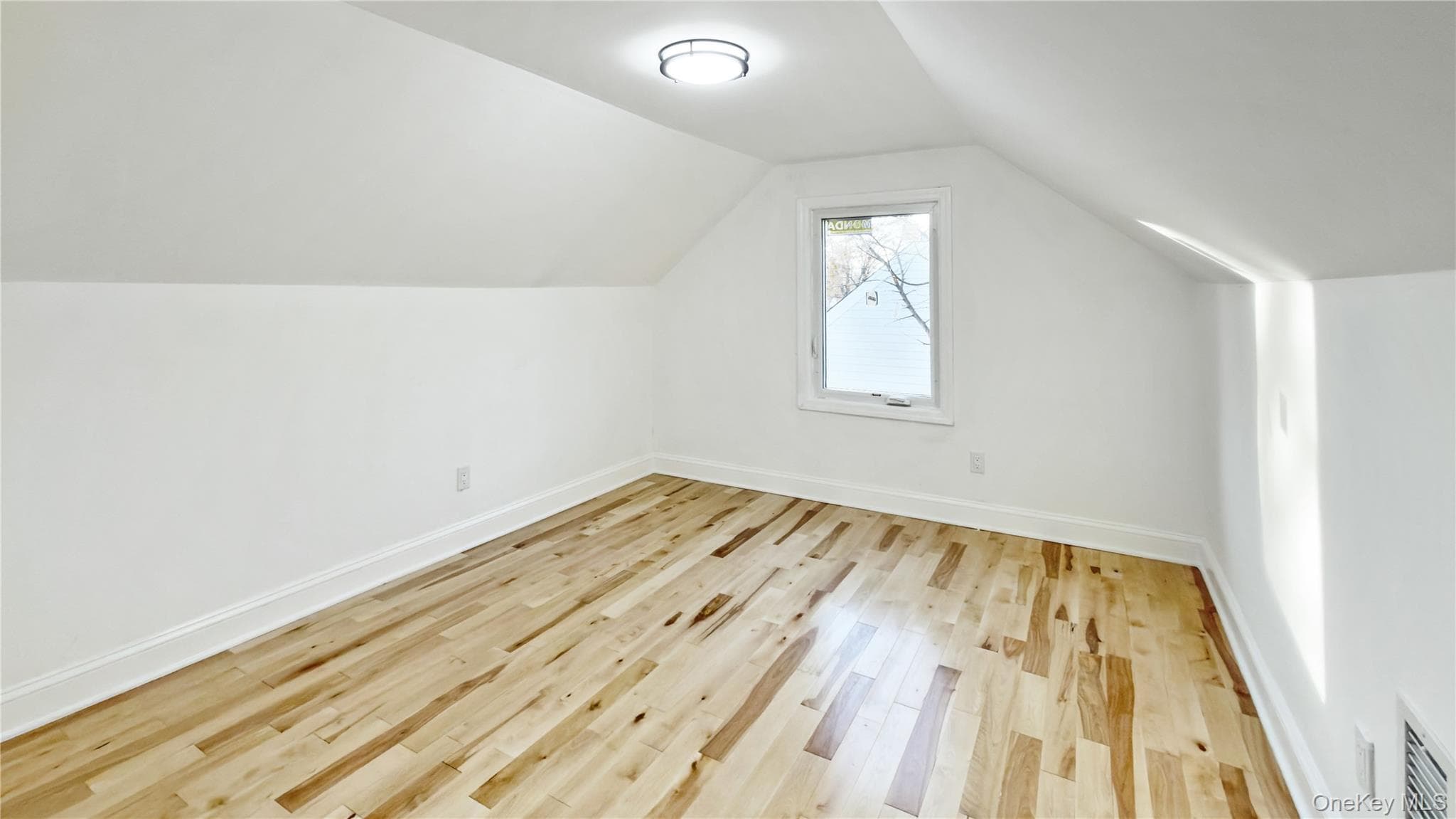 Bonus Room