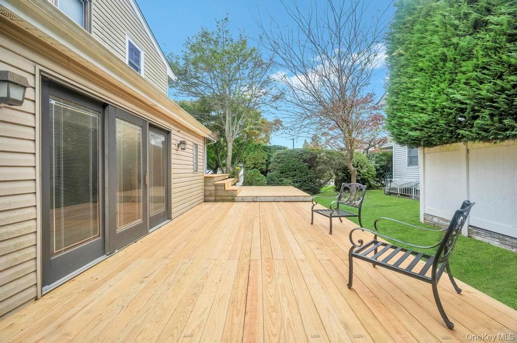 Deck