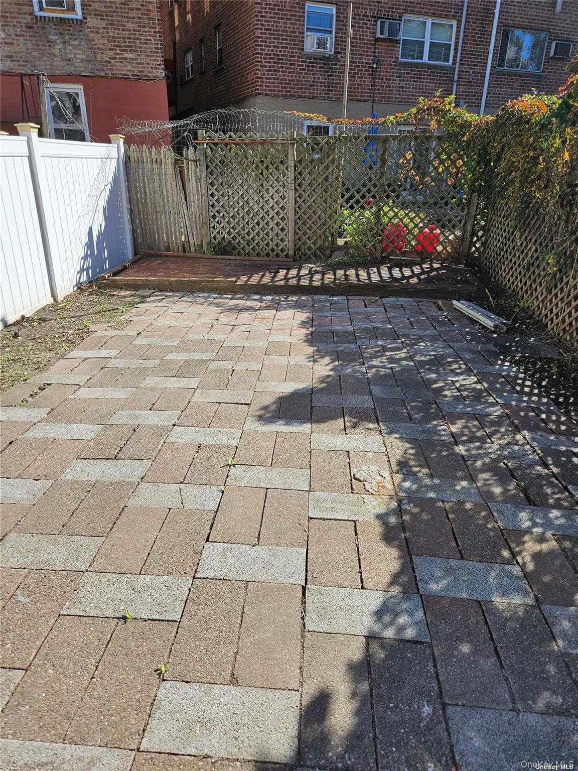 Photo 15