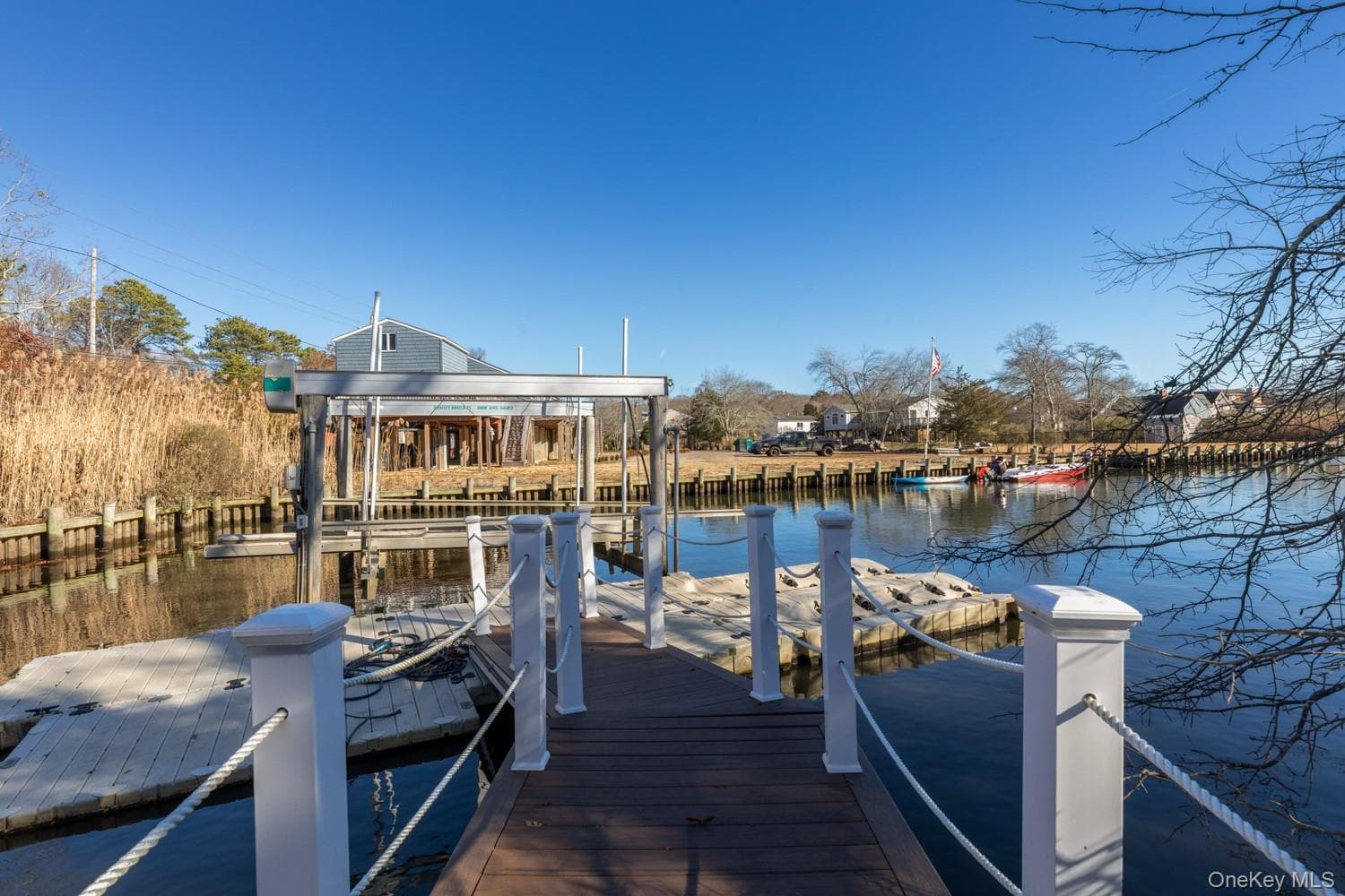 Dock