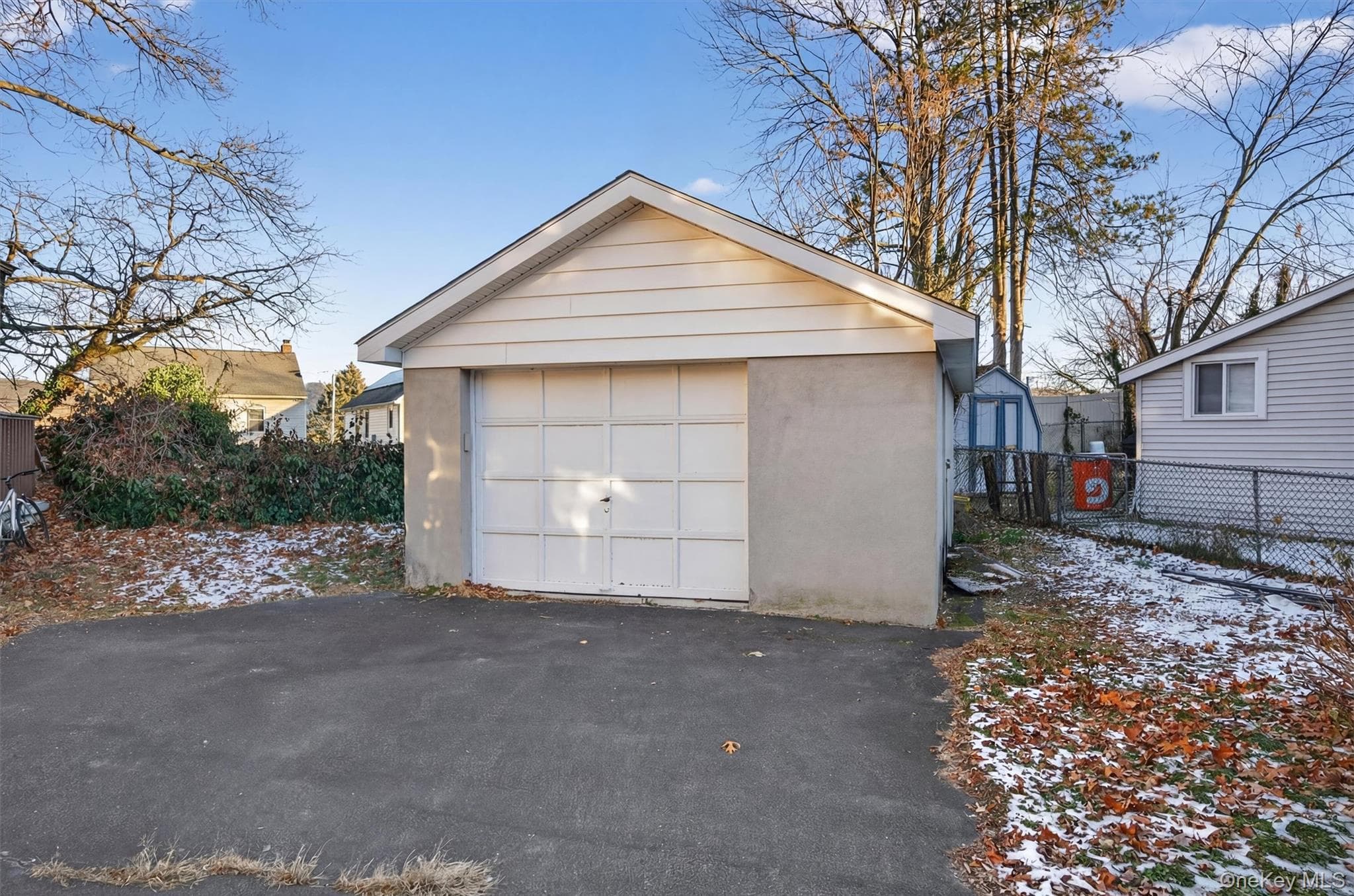 Garage