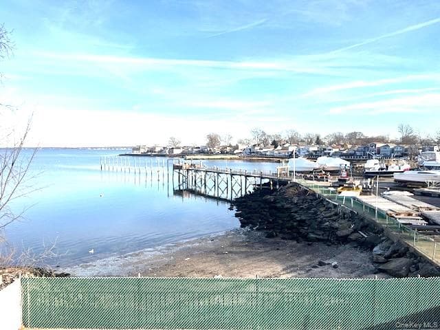 Dock