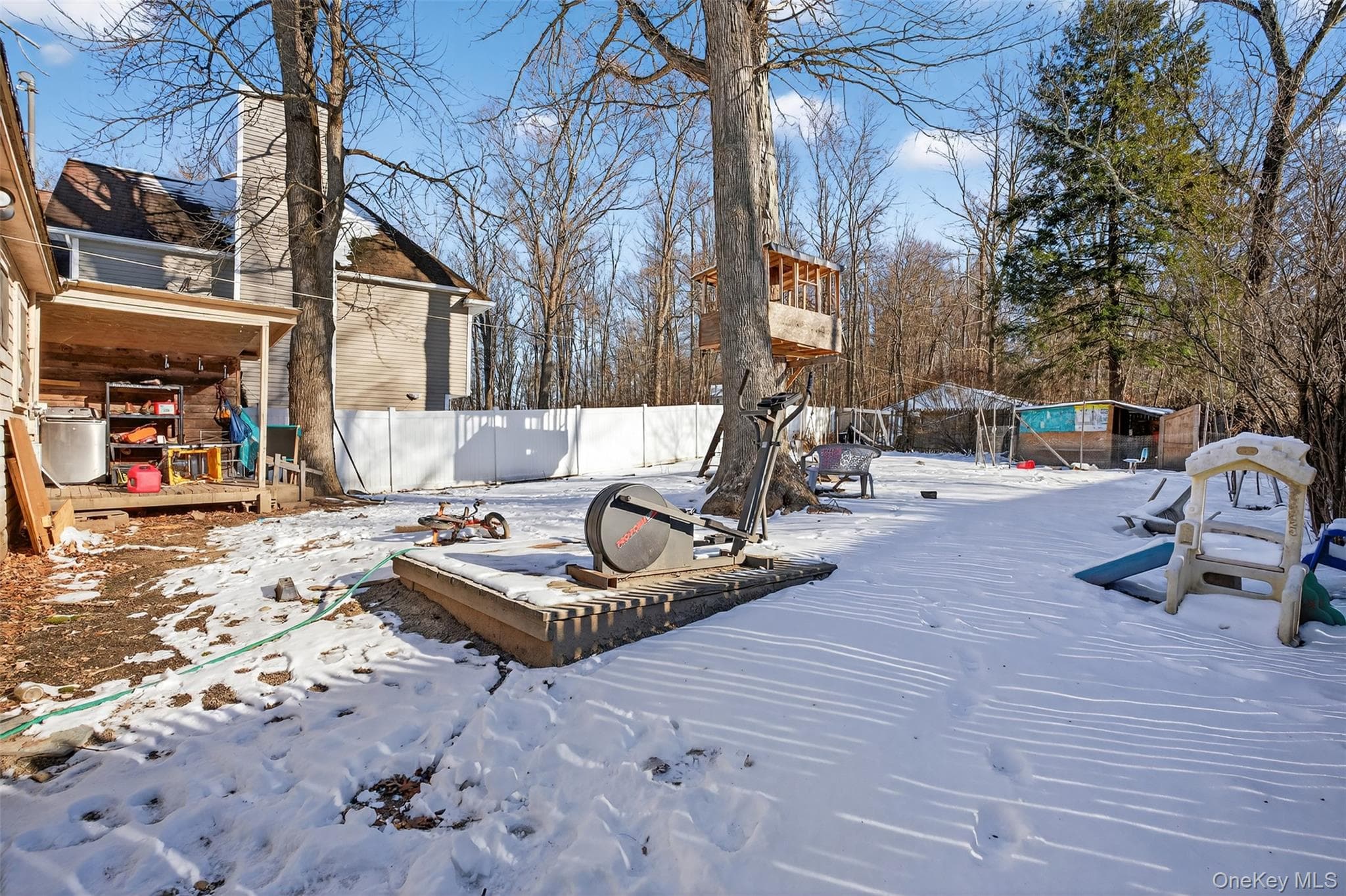 Deck