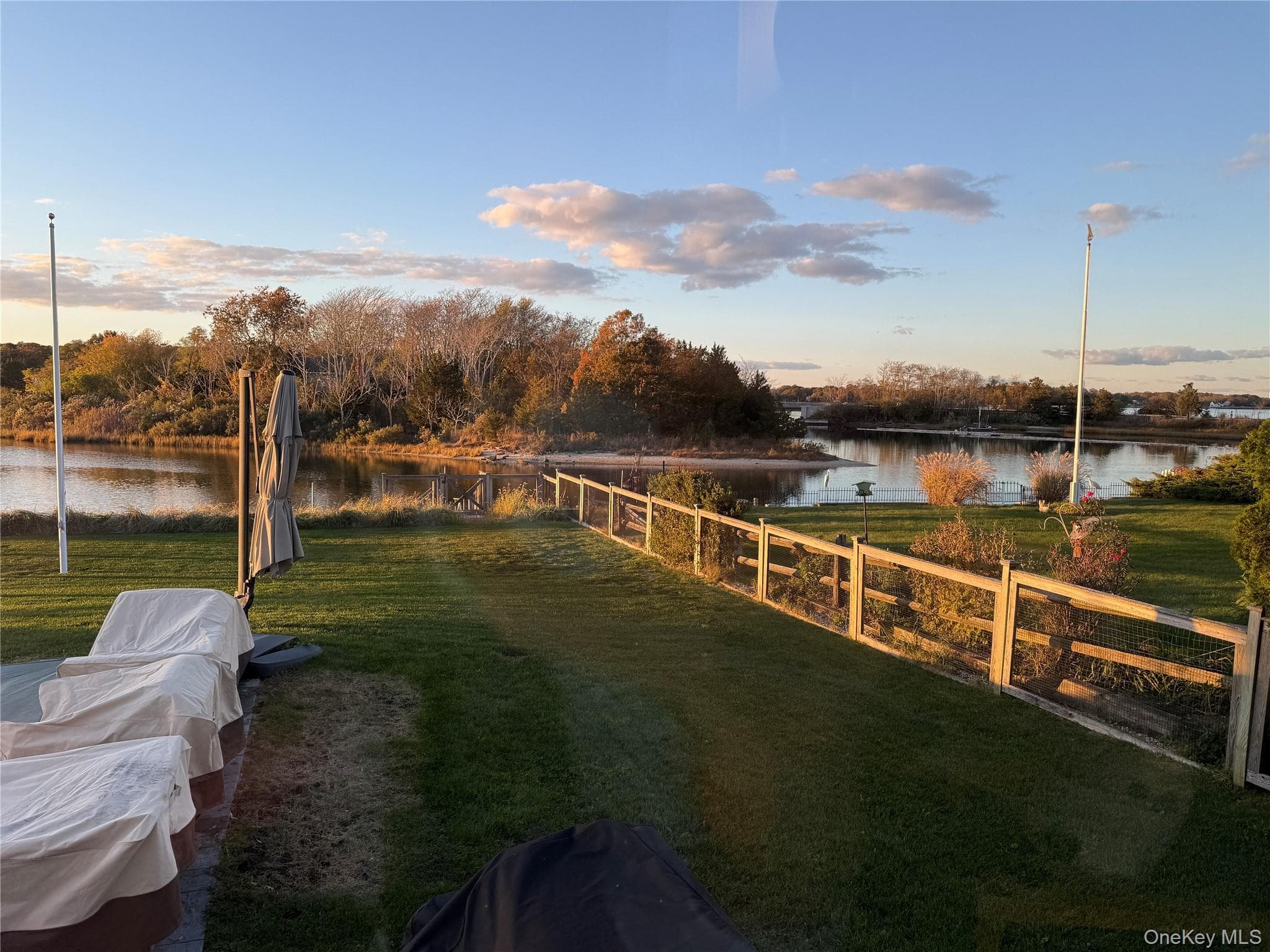 Dock