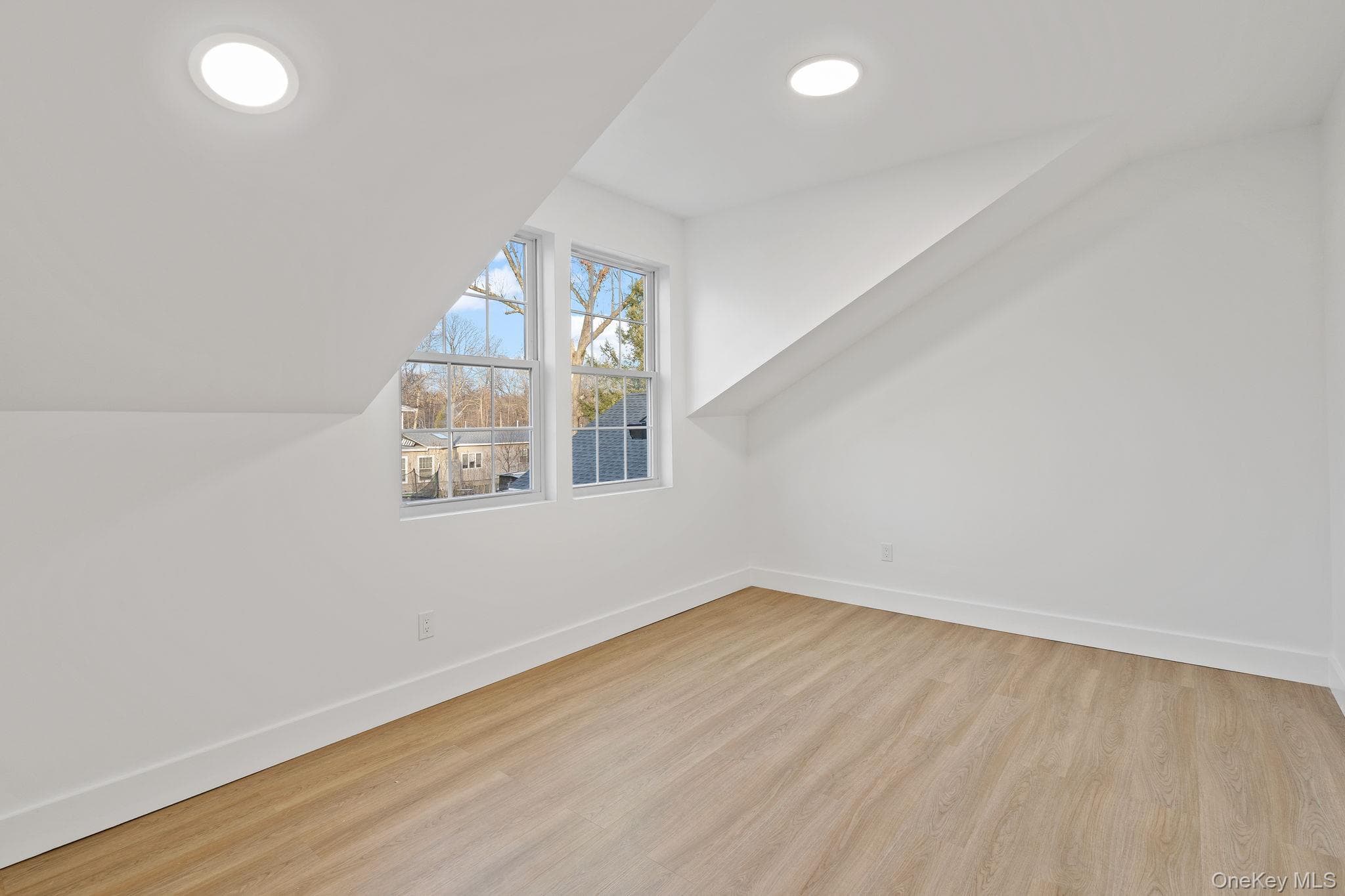 Bonus Room