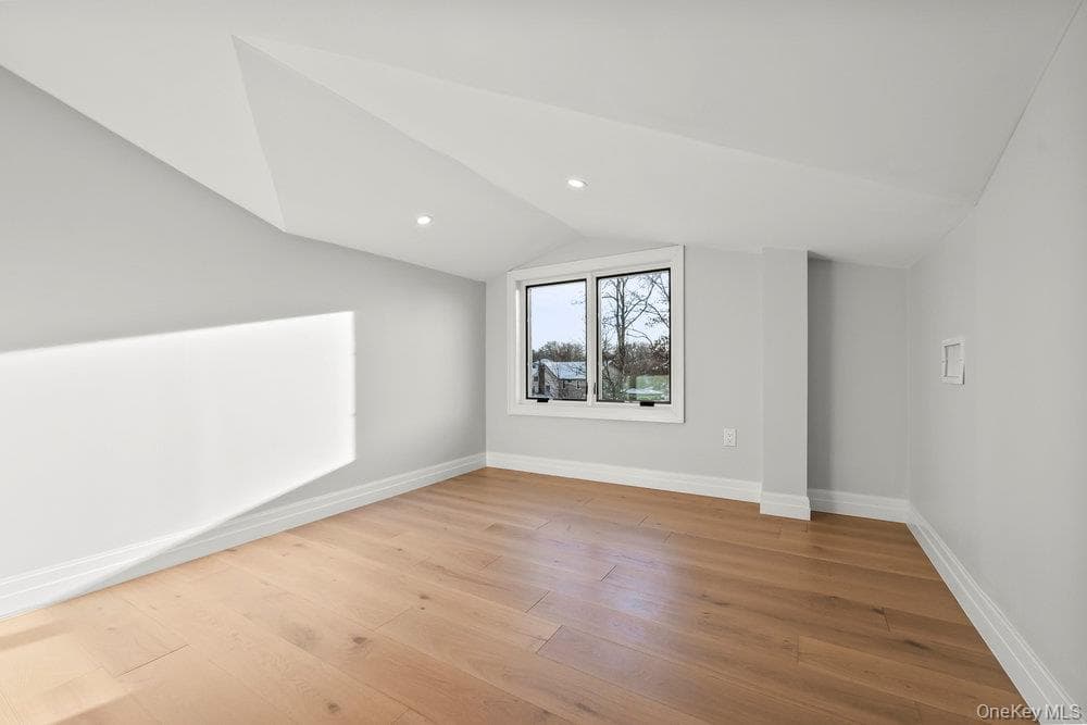 Bonus Room