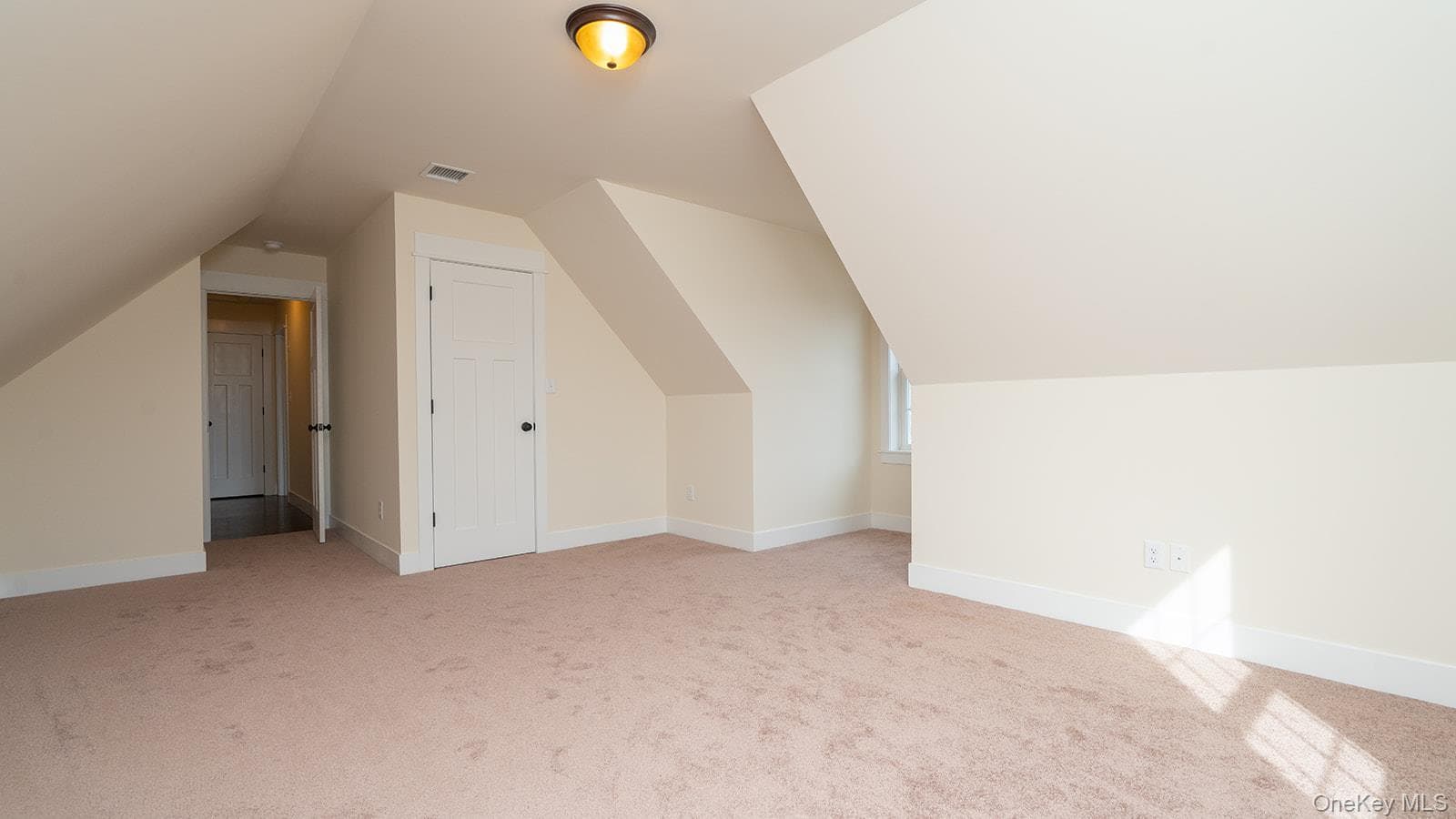 Bonus Room