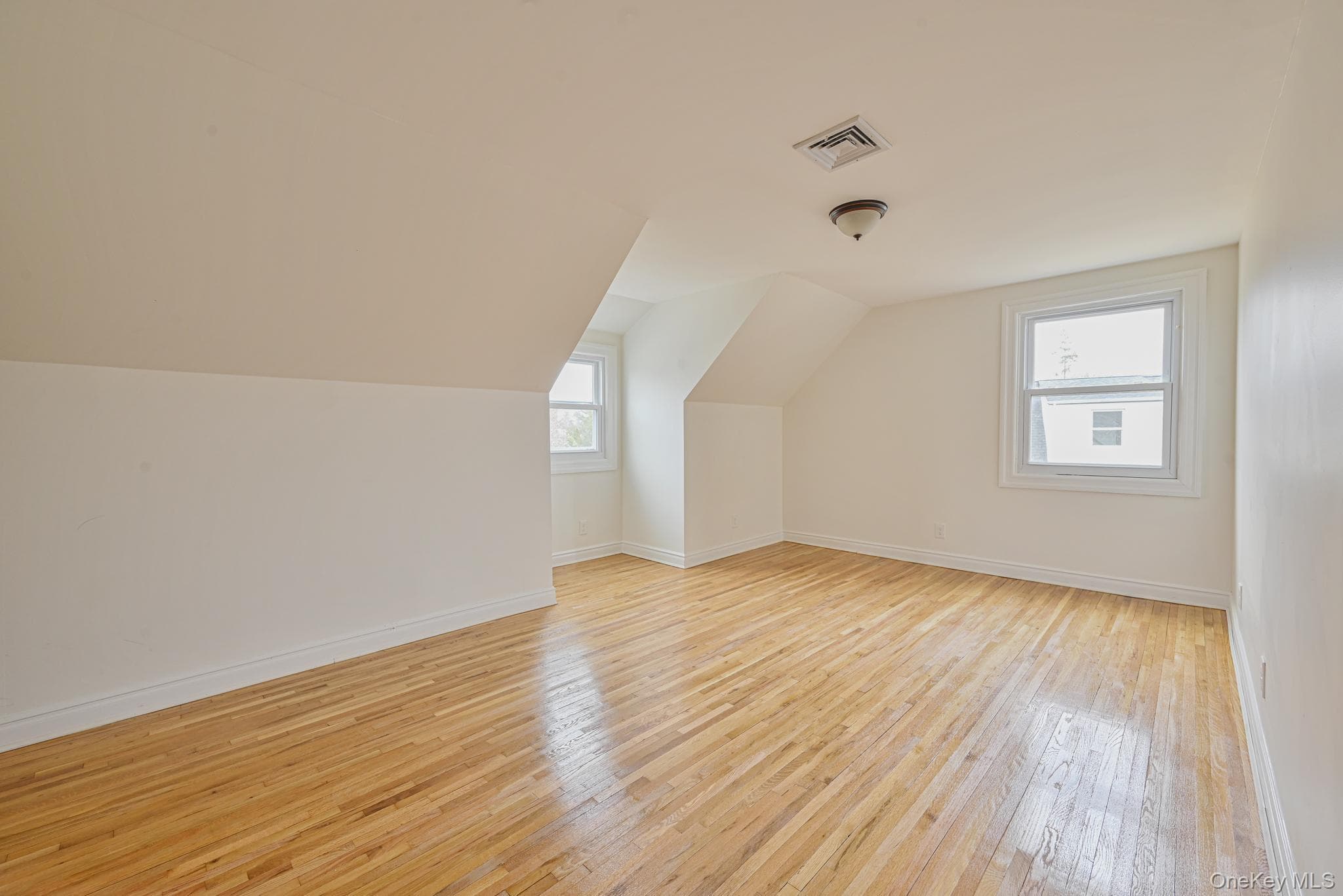 Bonus Room