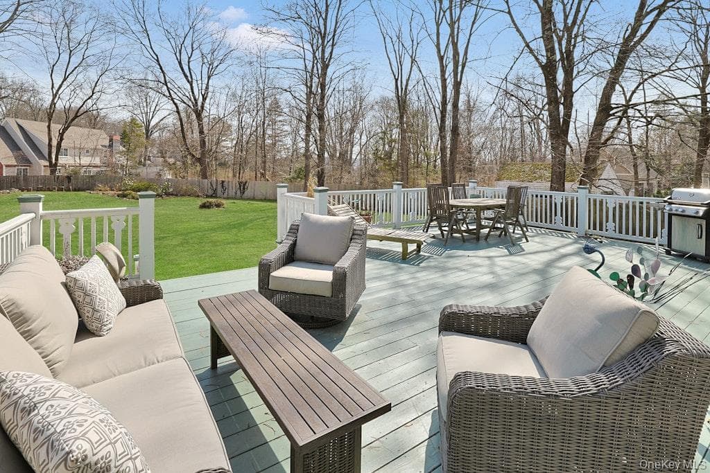 Deck