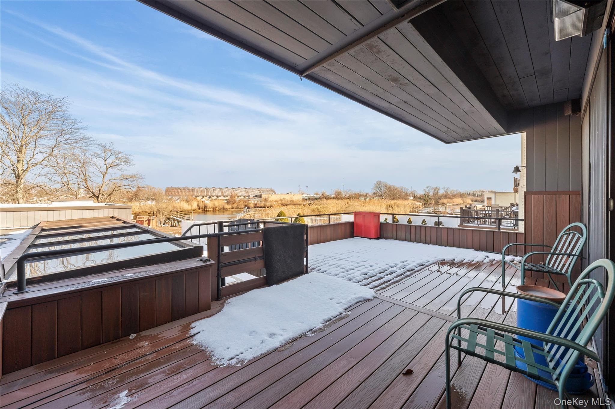 Deck