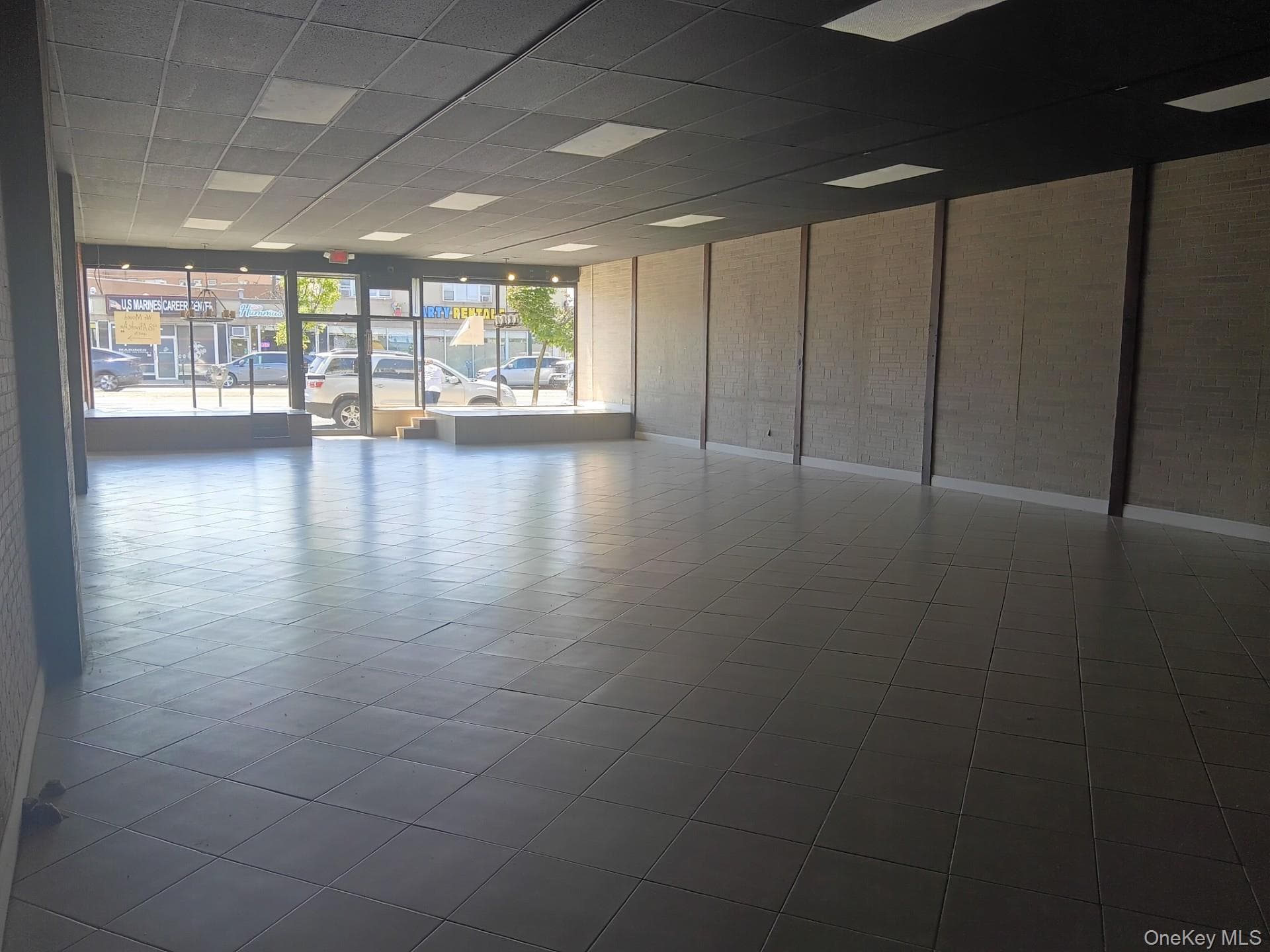 Photo 3