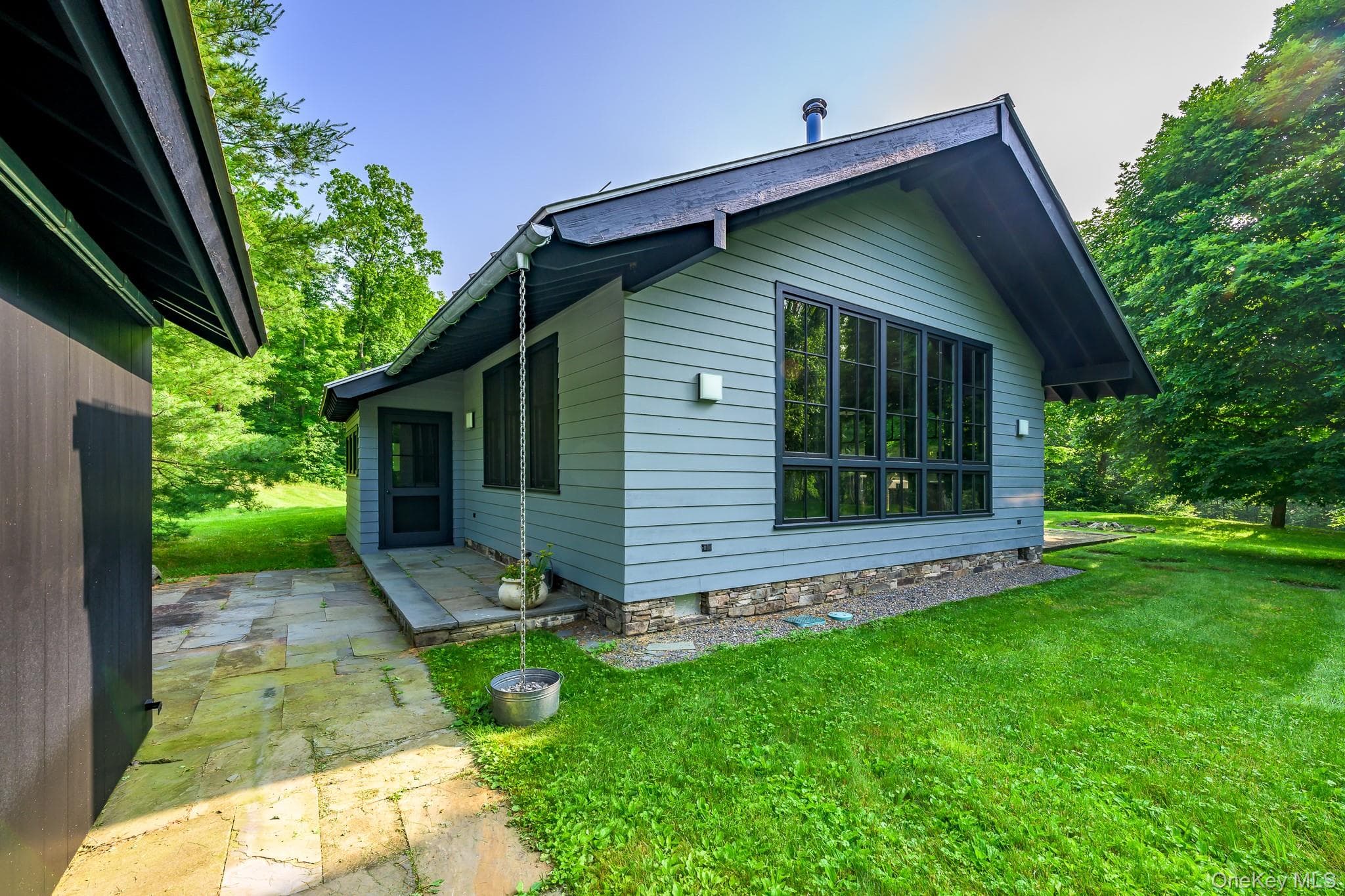 Guest Quarters