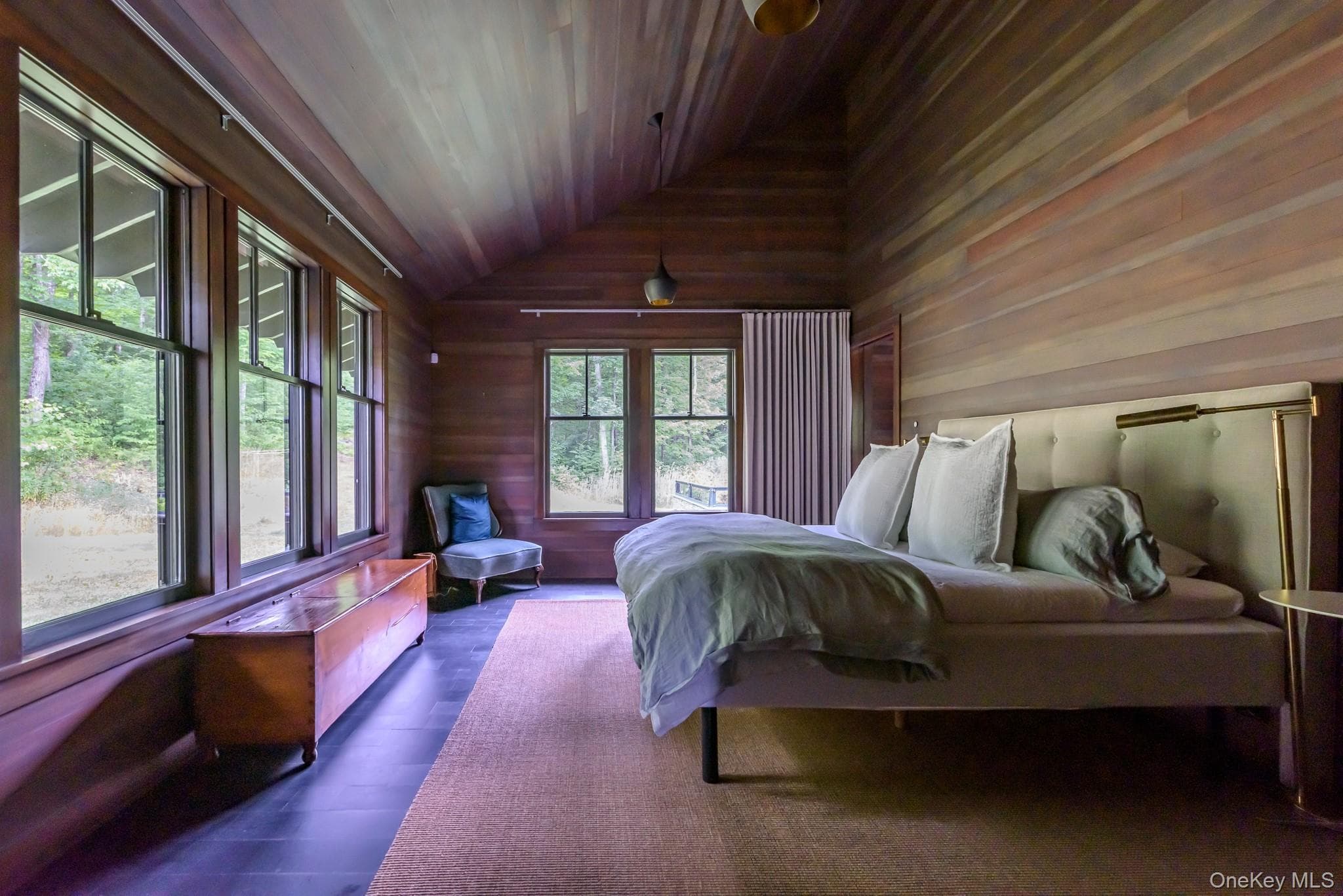 Guest Quarters