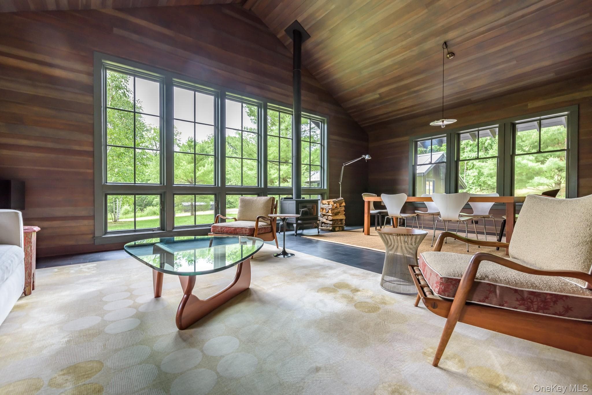 Guest Quarters