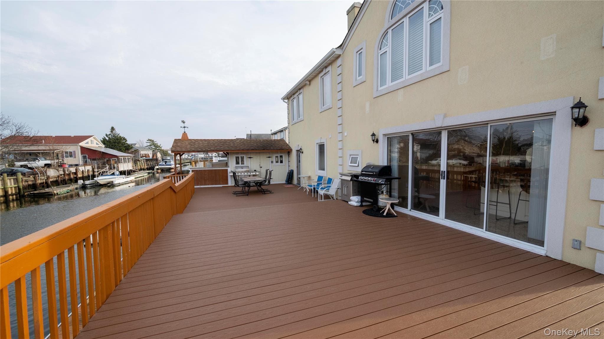 Deck