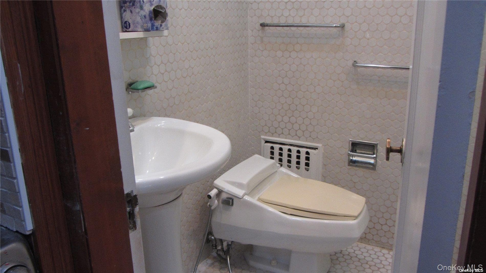 Photo 7