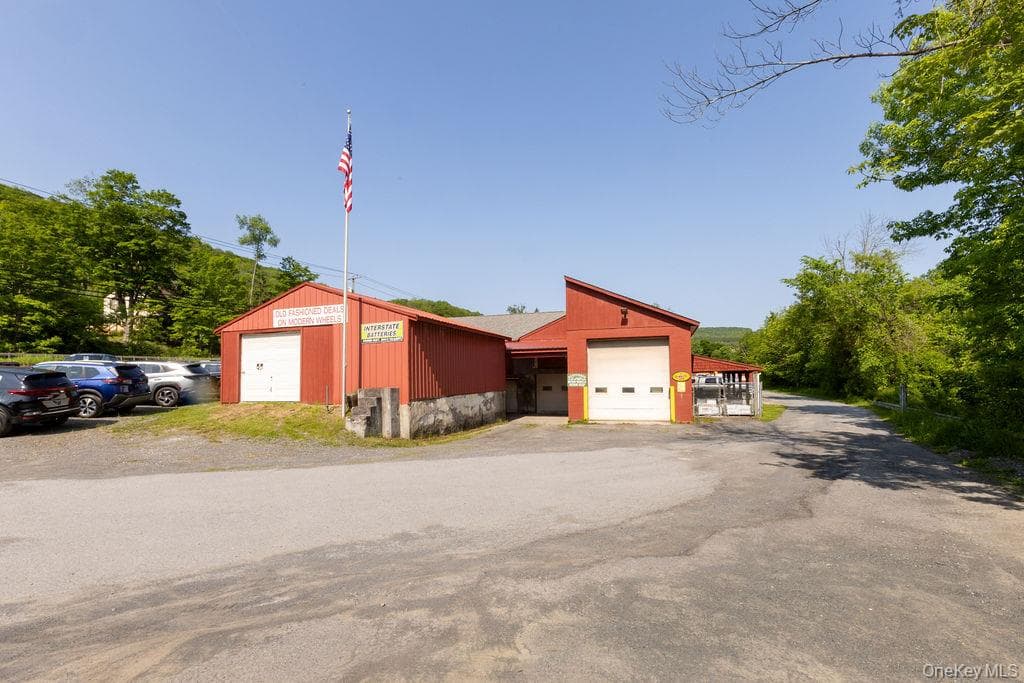 Garage