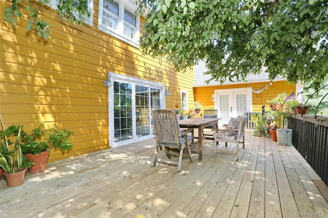 Deck