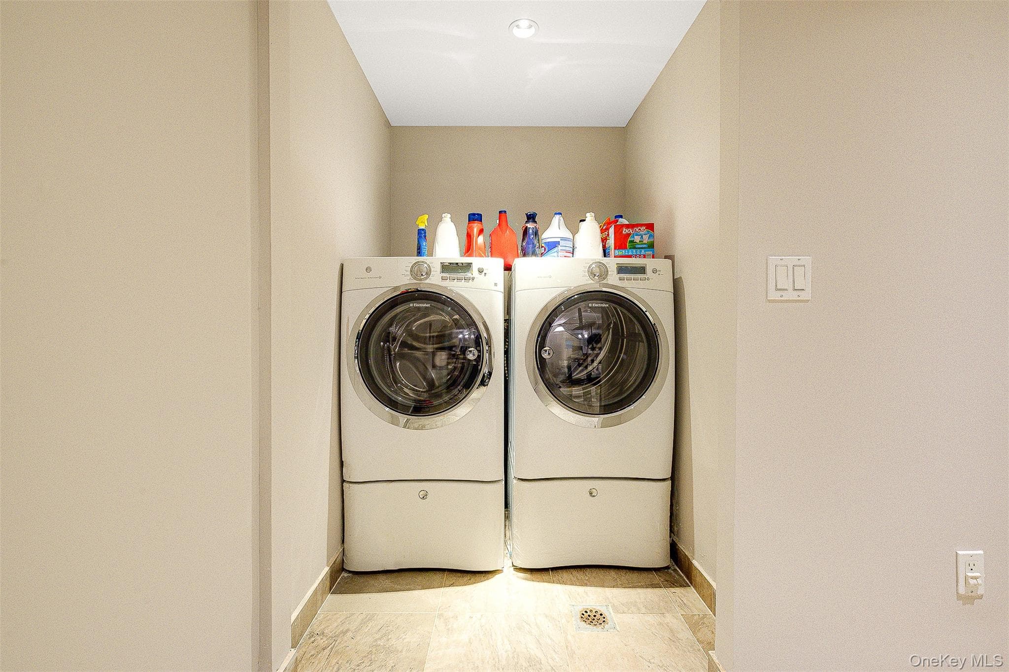 Photo 32