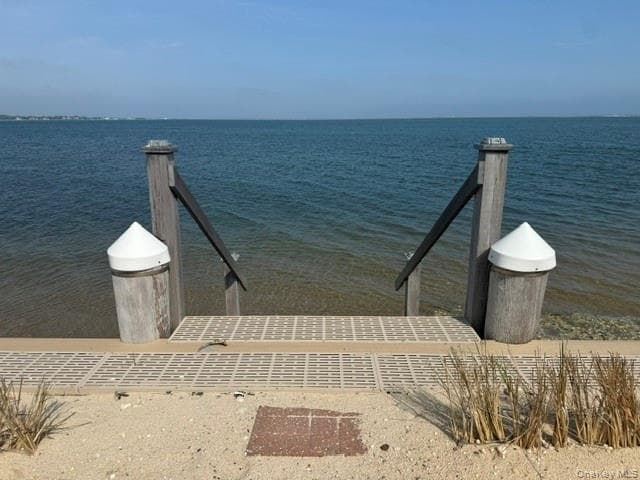 Dock