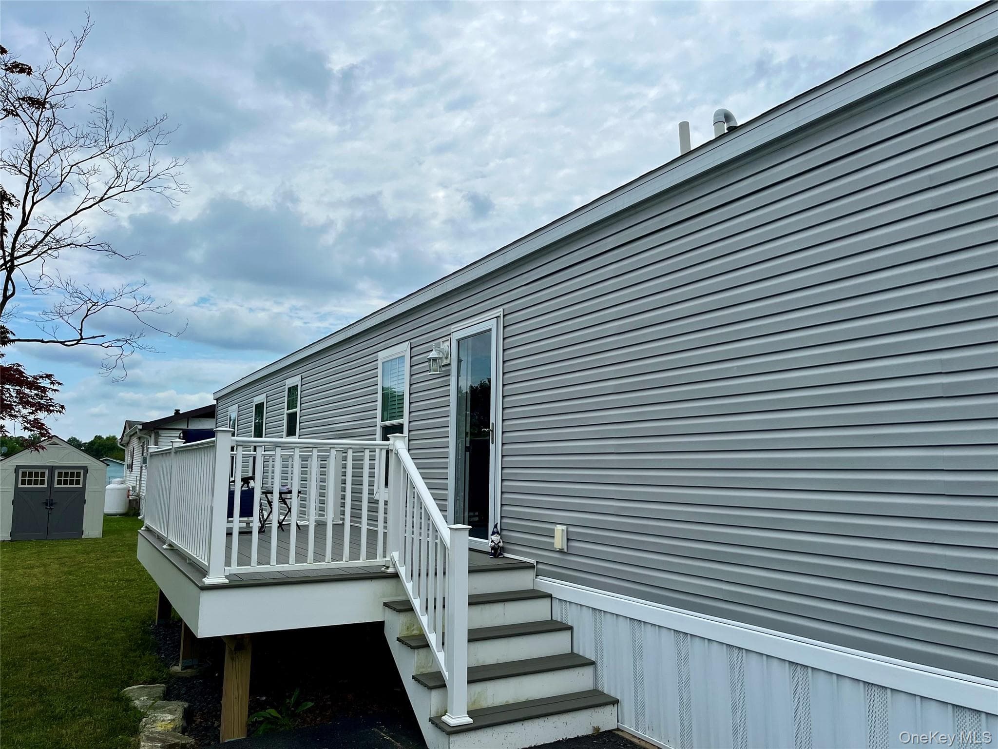 Deck