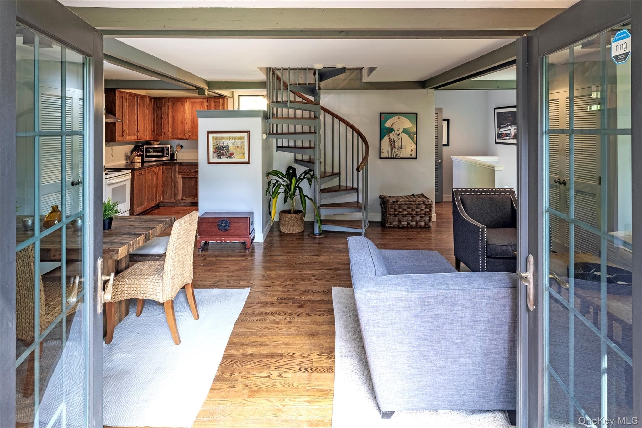 Guest Quarters