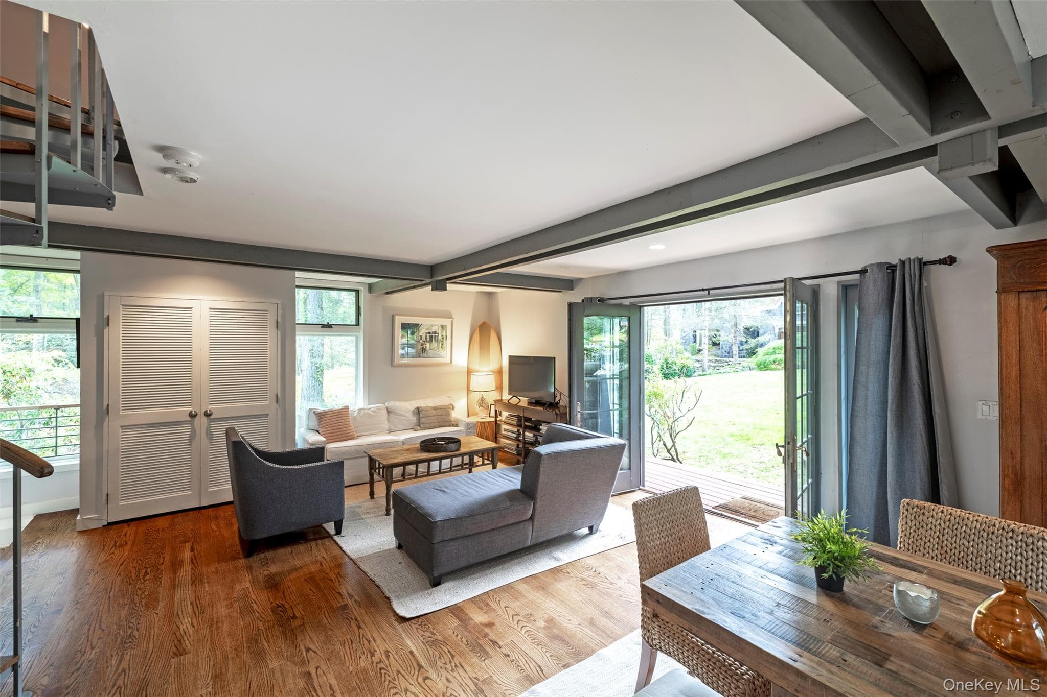 Guest Quarters