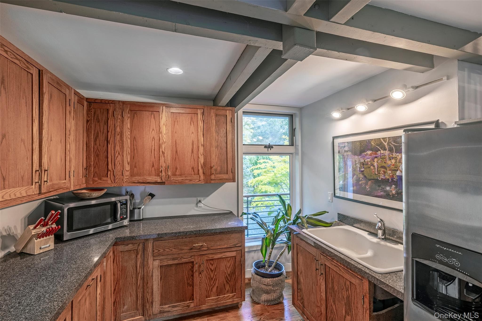 Guest Quarters