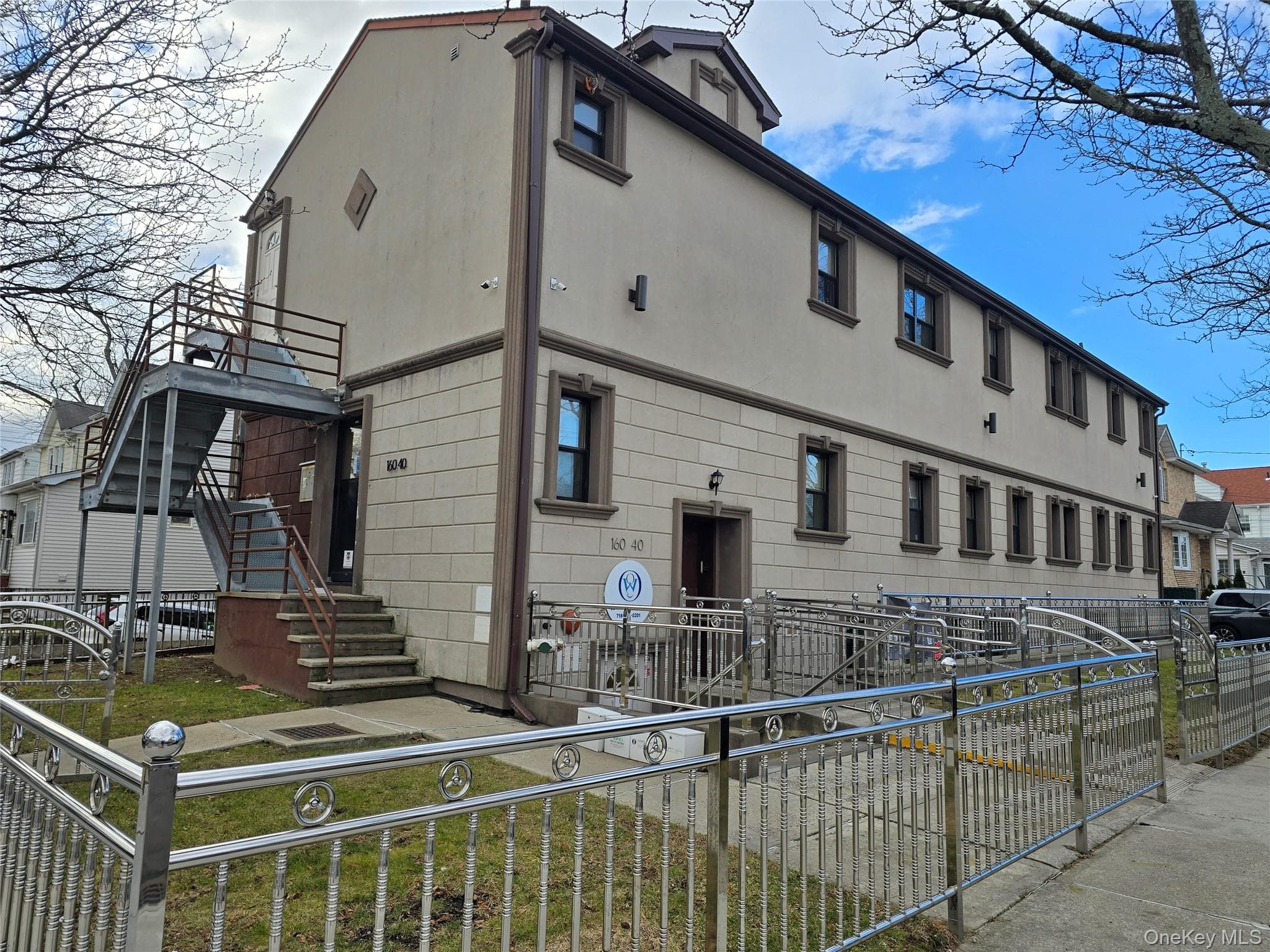 Photo 6