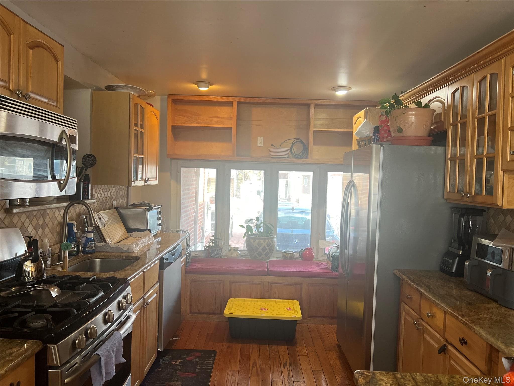 Photo 18