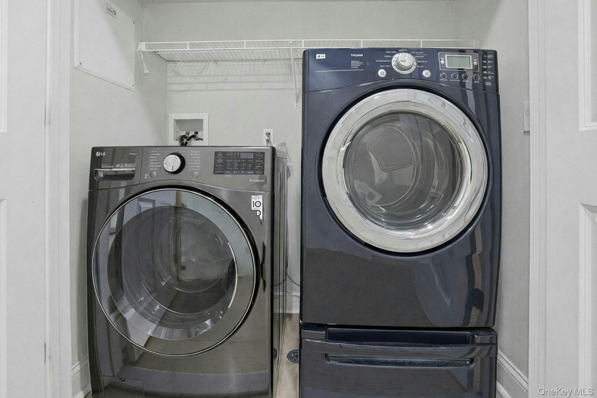 Photo 30