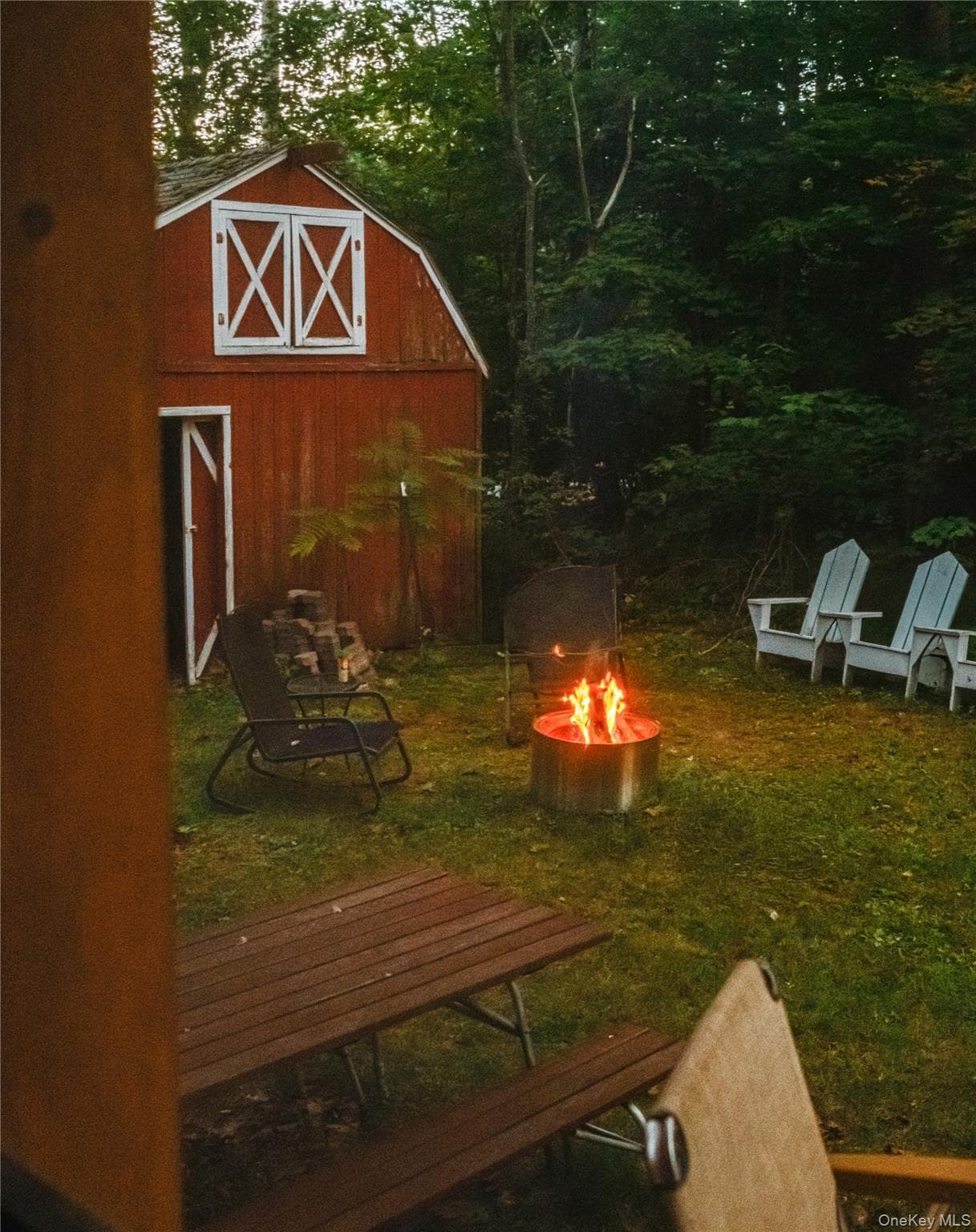 Photo 8