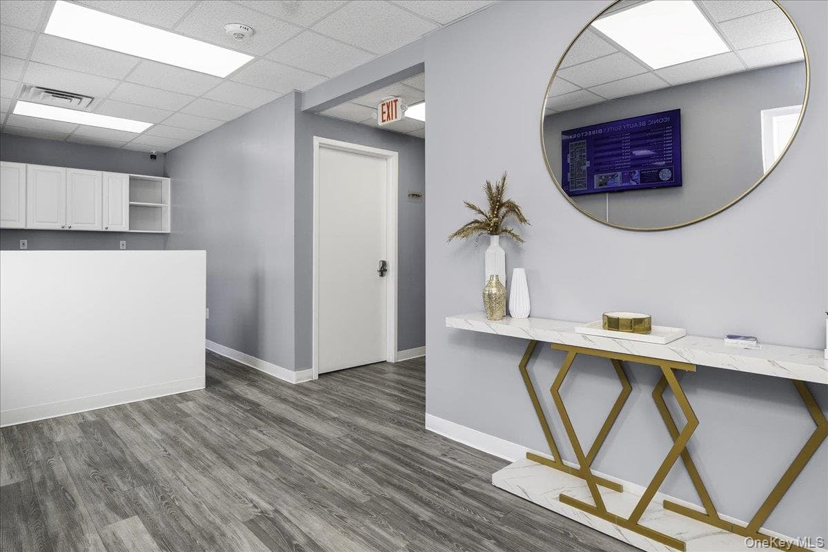 Entrance Foyer