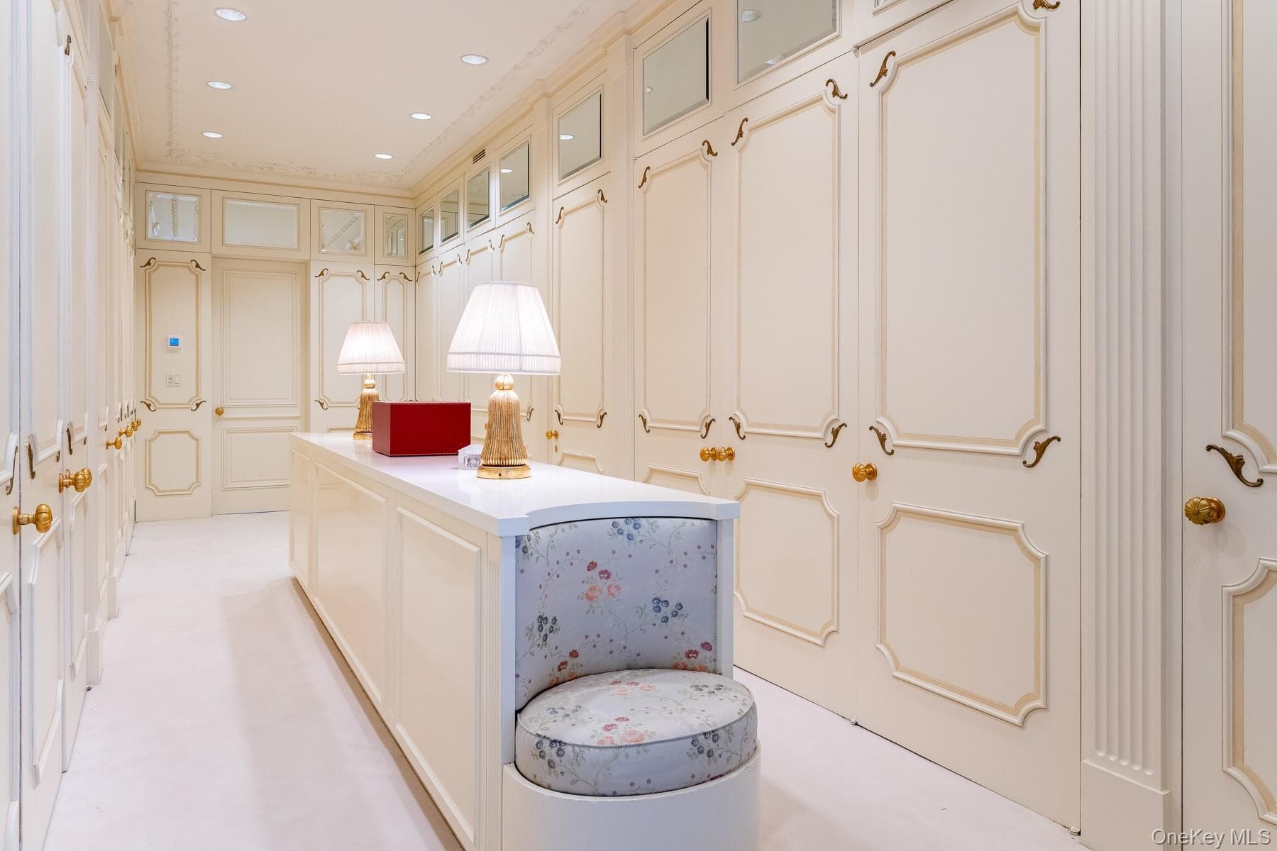 Walk-In Closets