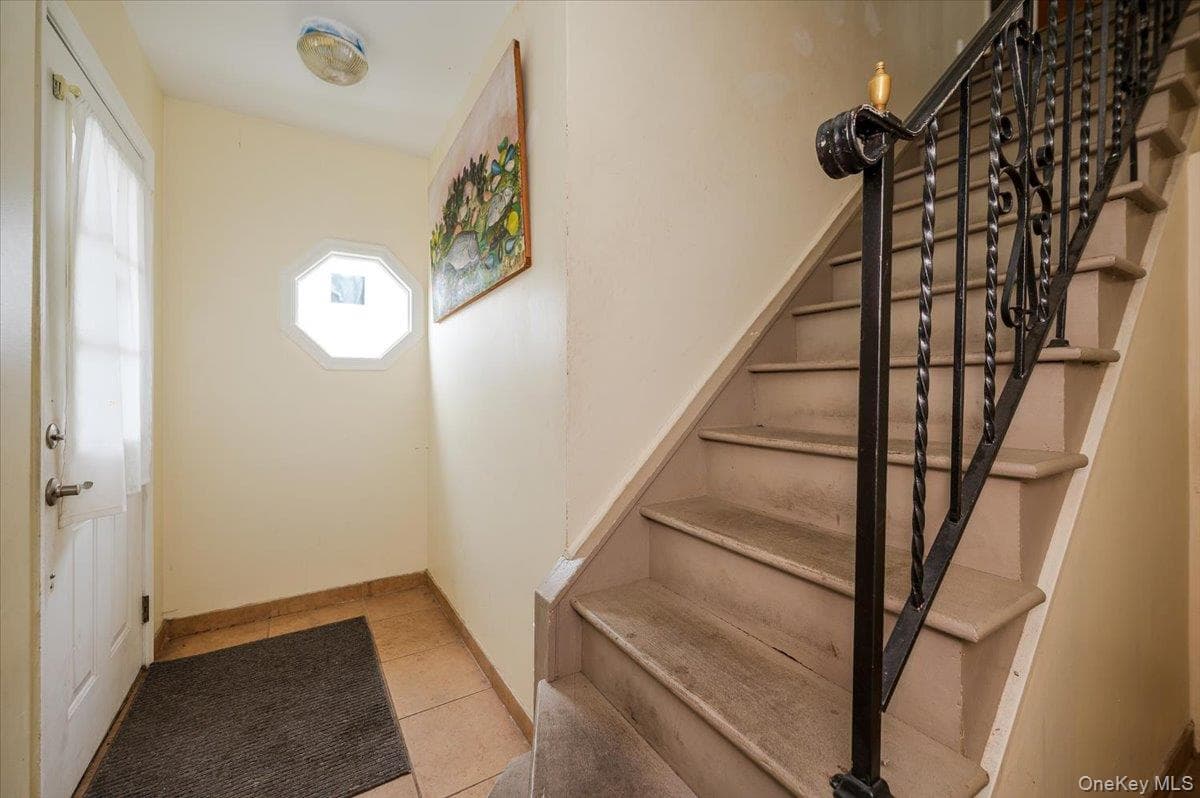 Entrance Foyer