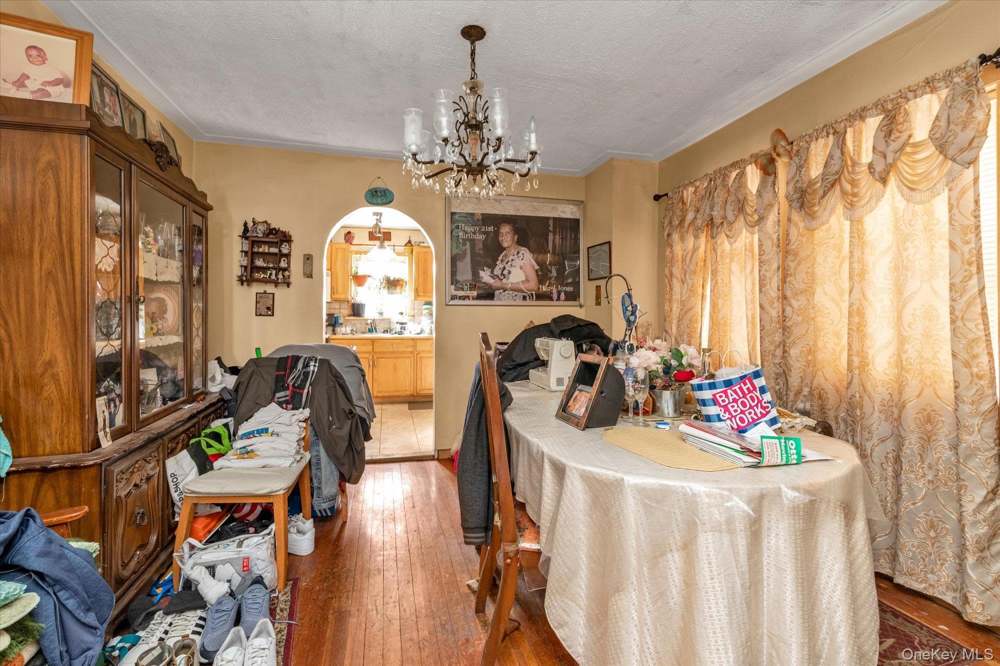 Photo 6