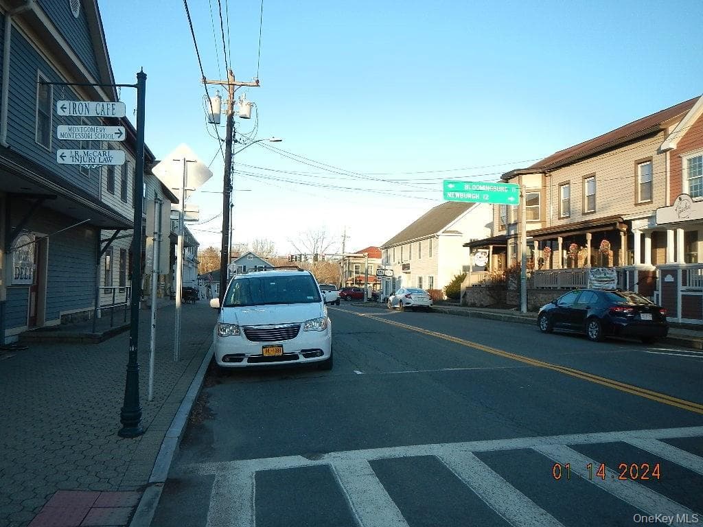 Photo 4