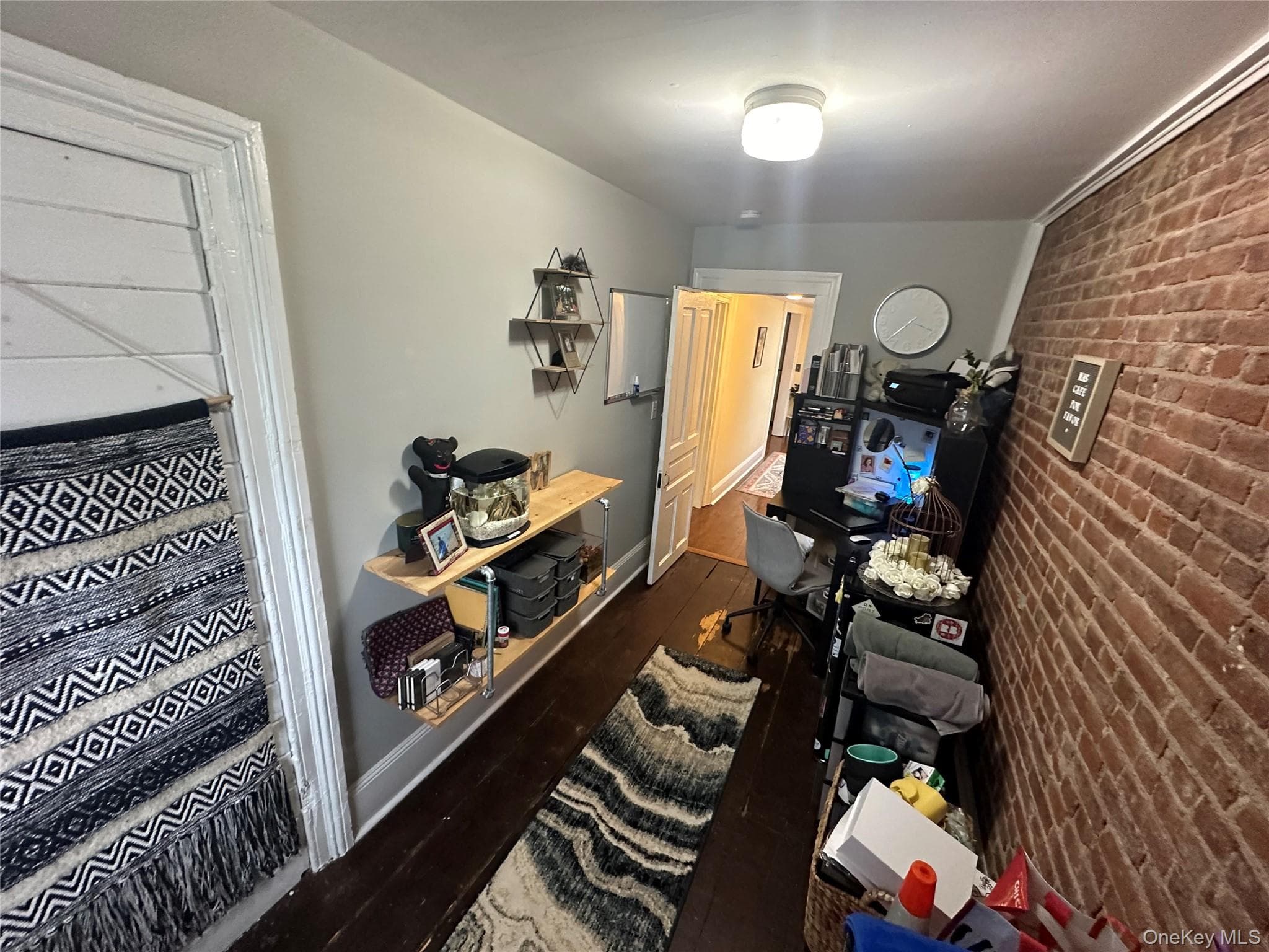 Photo 18