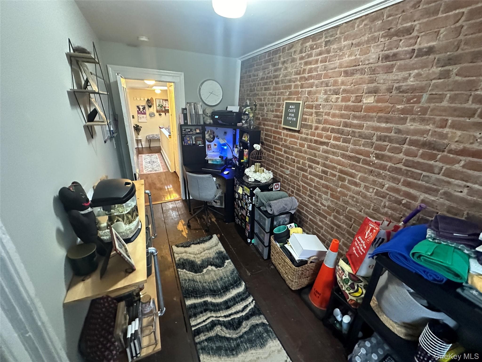 Photo 19