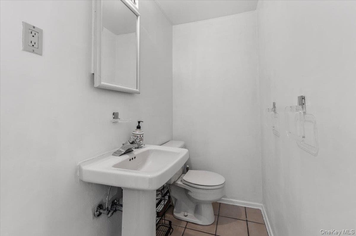 Photo 19