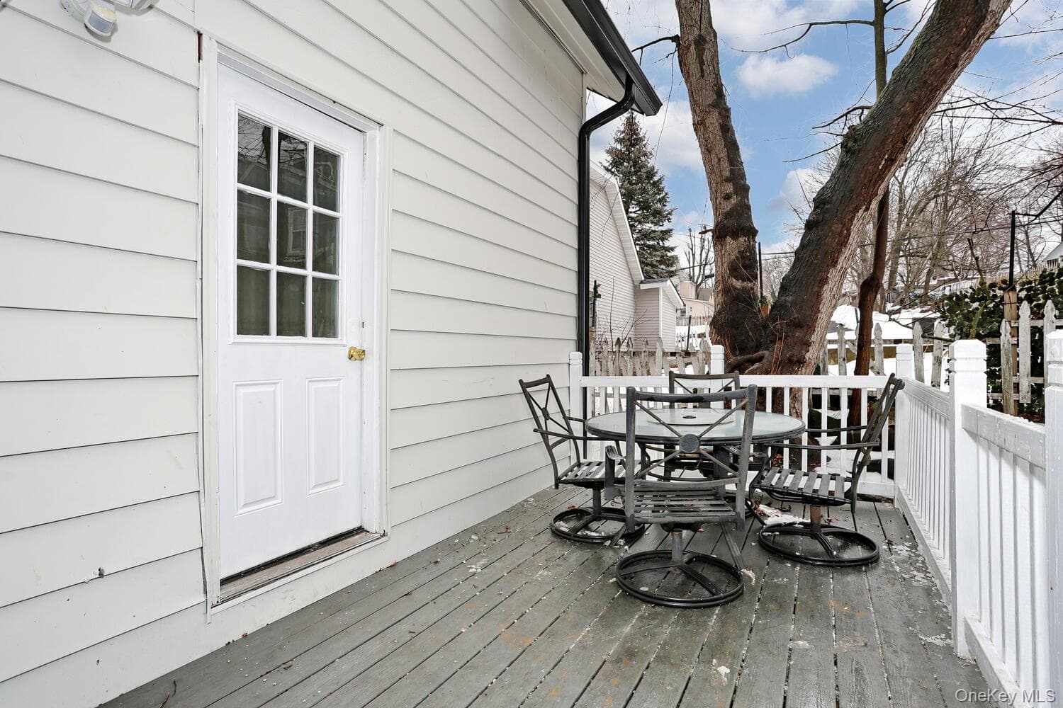 Deck