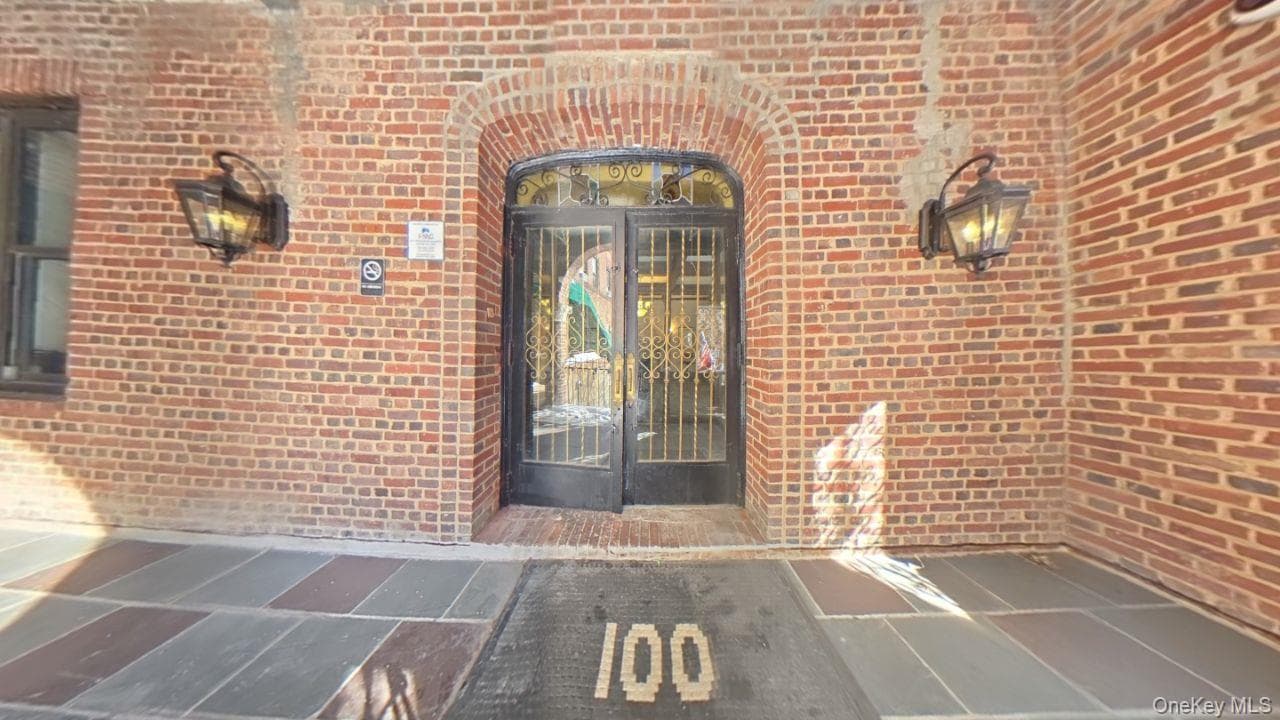 Entrance Foyer