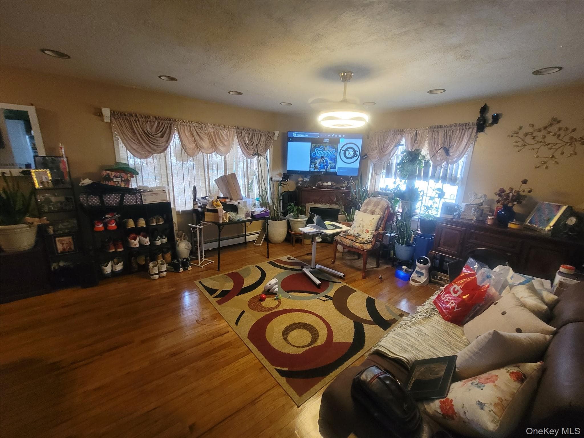 Photo 6