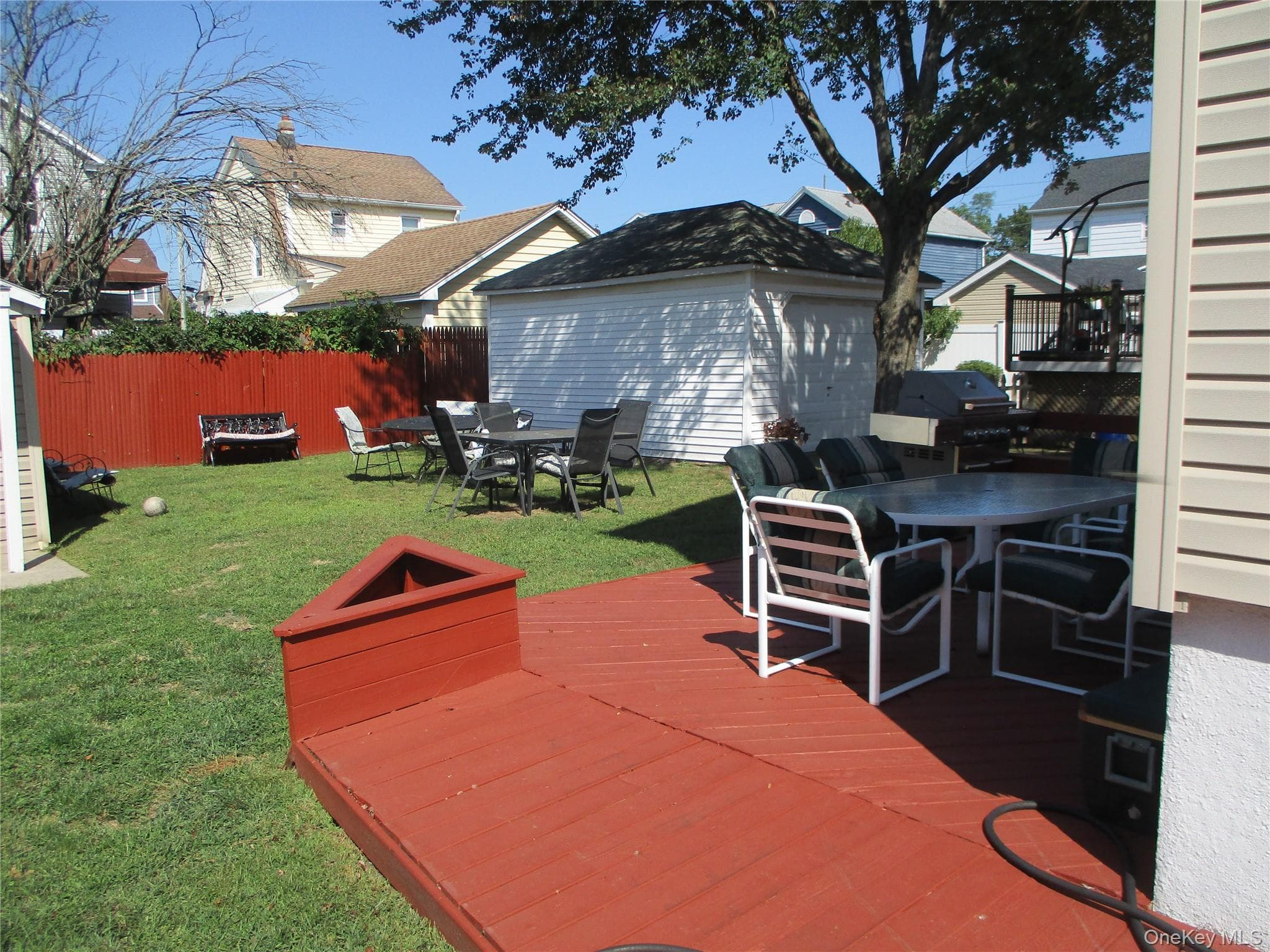 Deck