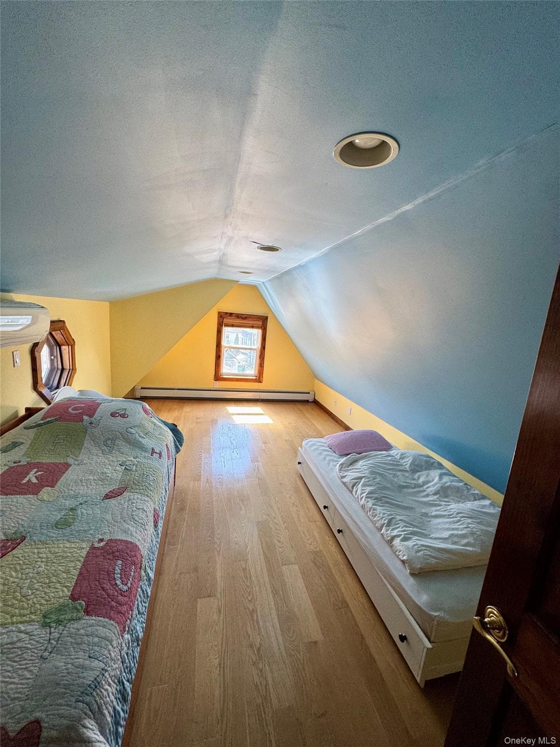 Bonus Room