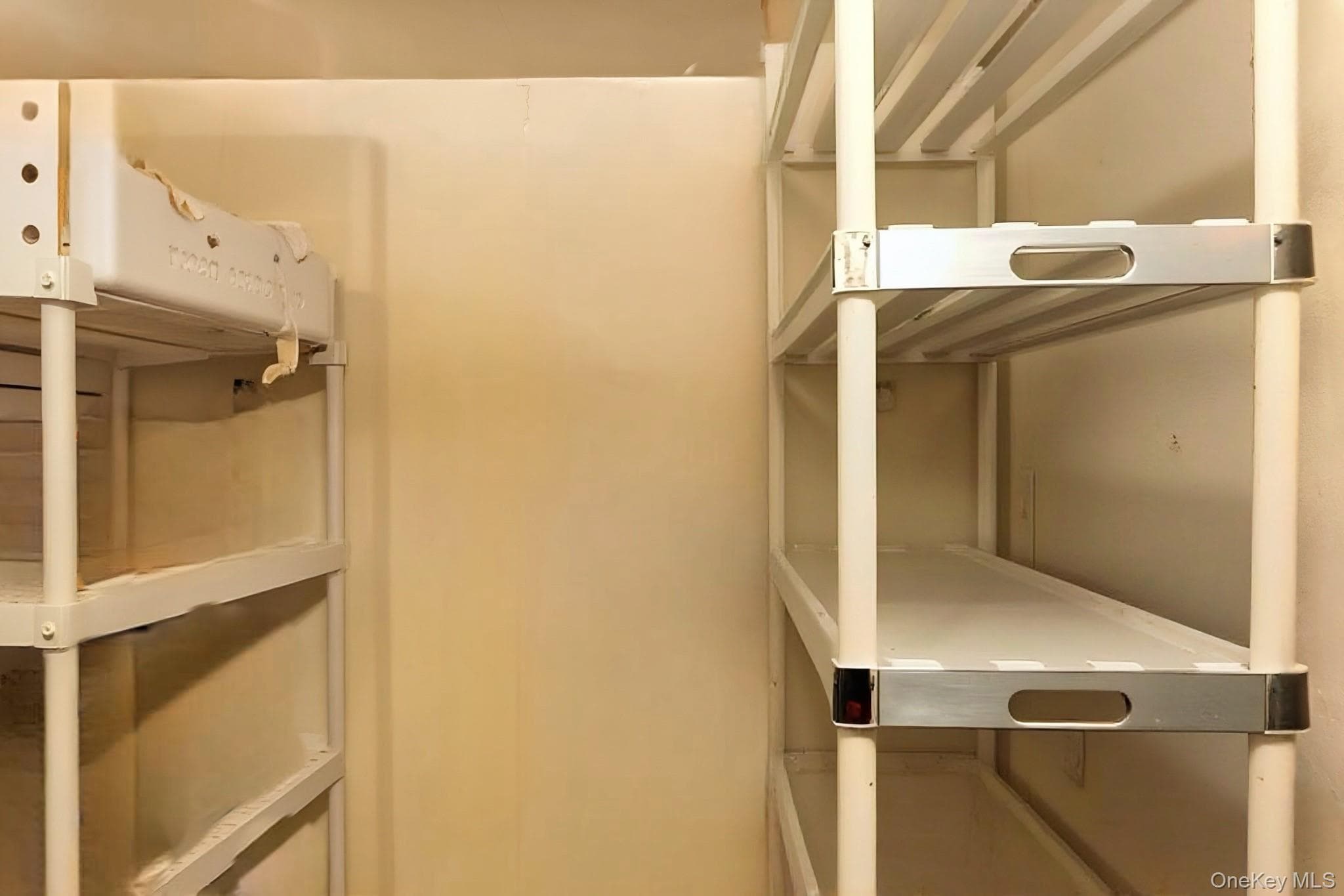 Walk-In Closets